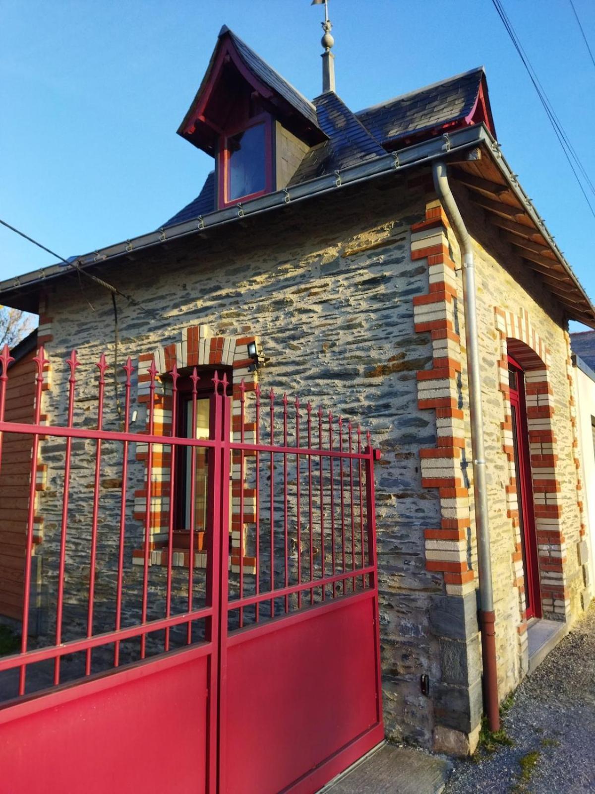 Le Kiosque De La Villa Des Roses Charmant Et Atypique Nozay  Exterior foto